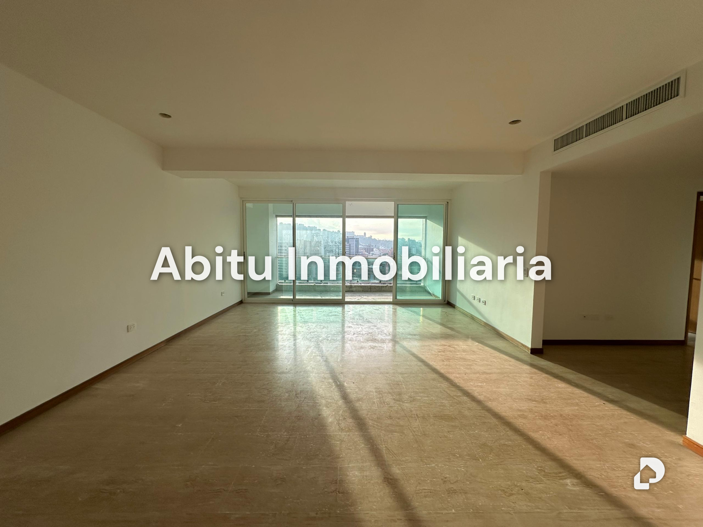 Apartment in Lomas de Las Mercedes, Caracas – 13