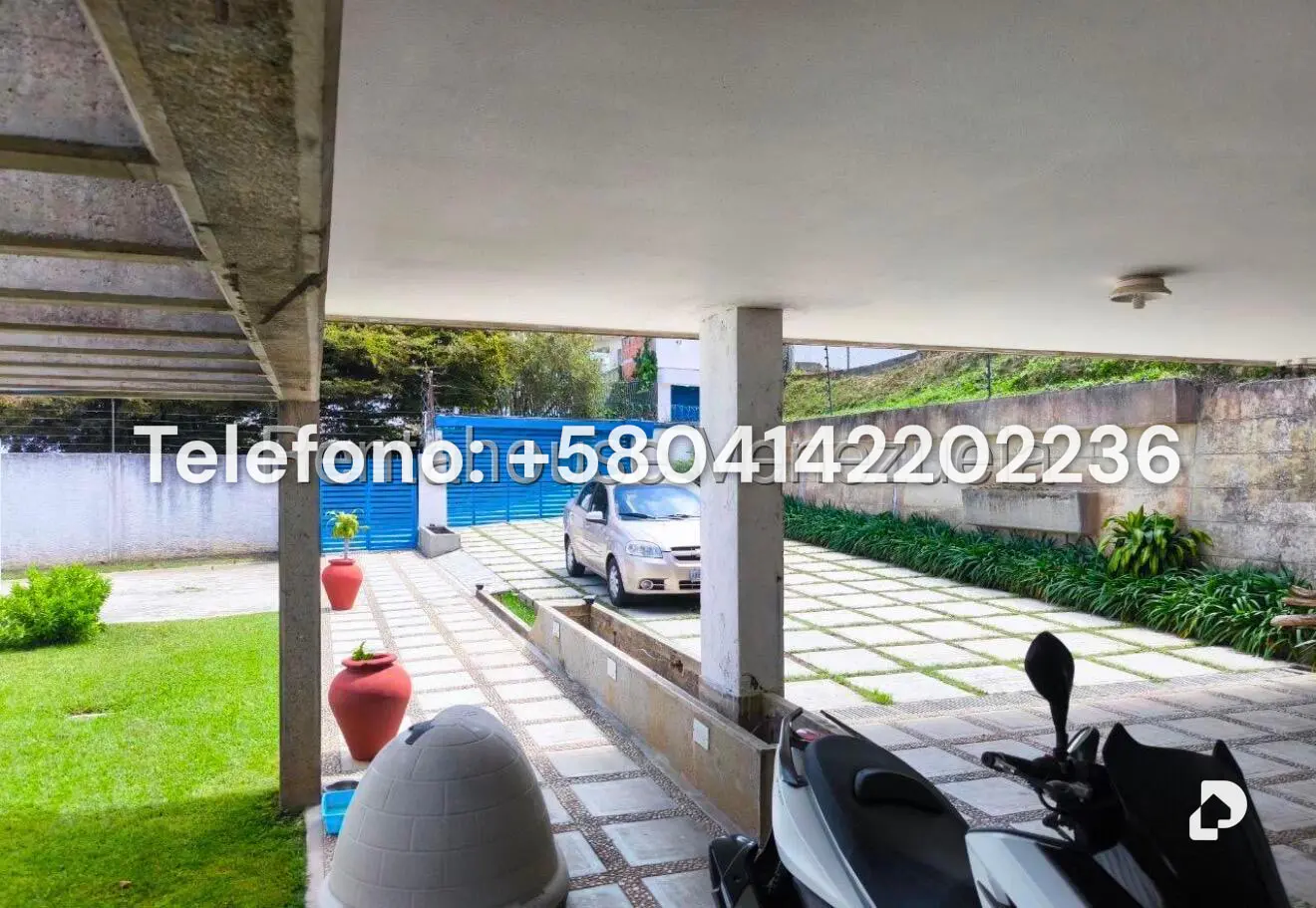 Casa en Alto Hatillo, Caracas – 3