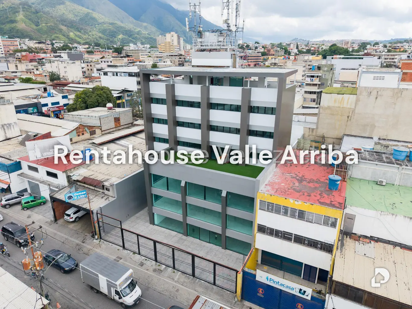 Edificio en Boleíta Sur, Caracas – 1