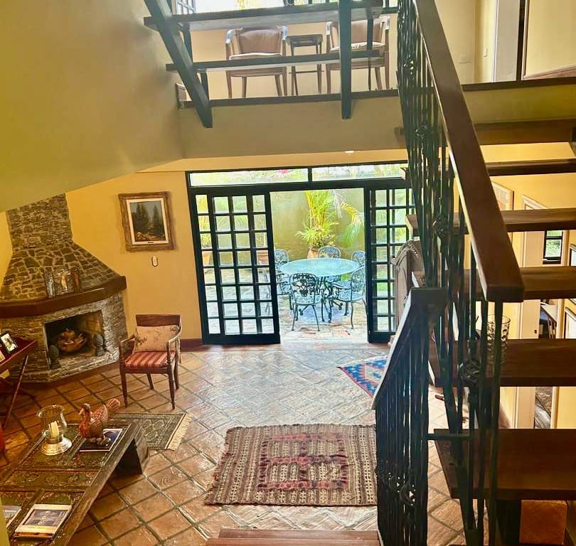 Townhouse en Oripoto, Caracas - 1