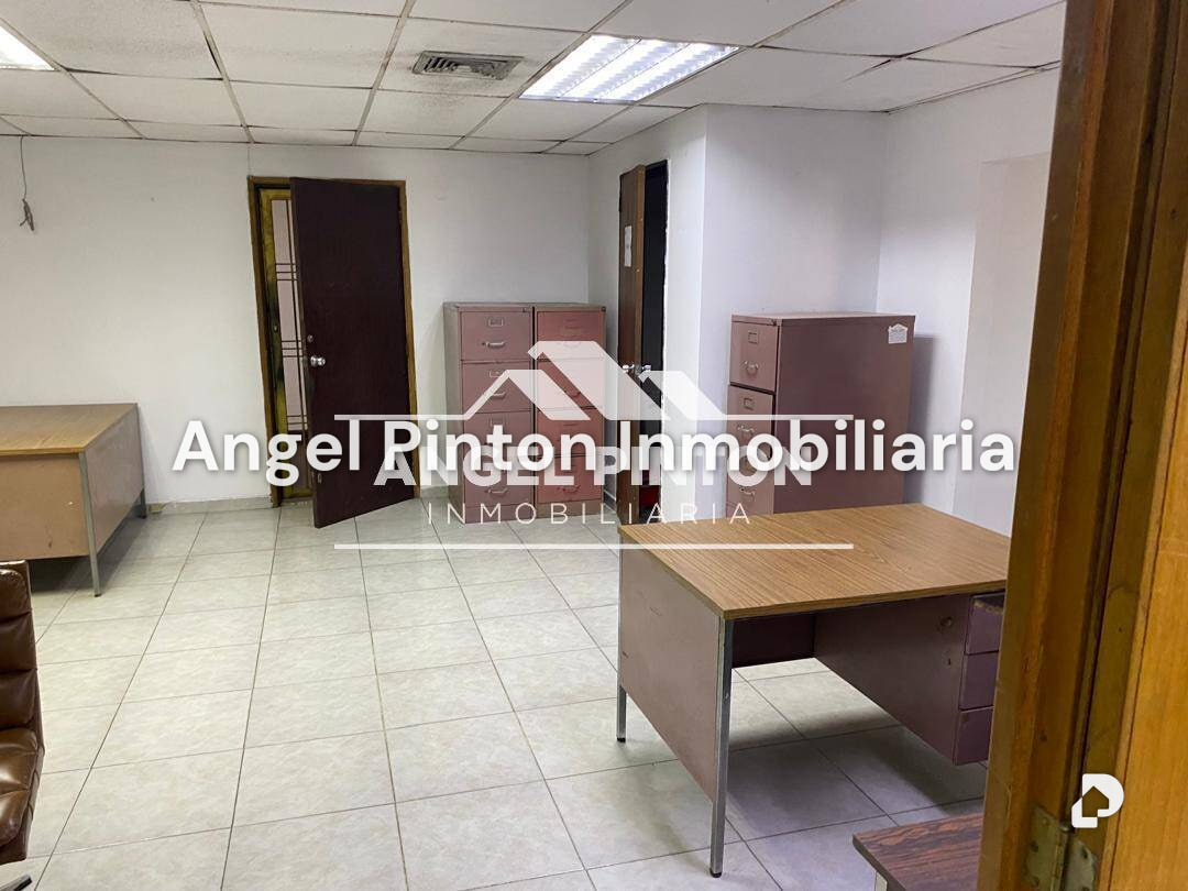 Oficina en Calle 72, Maracaibo – 11