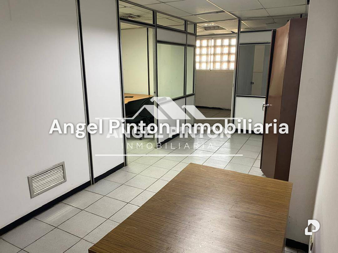 Oficina en Calle 72, Maracaibo – 2