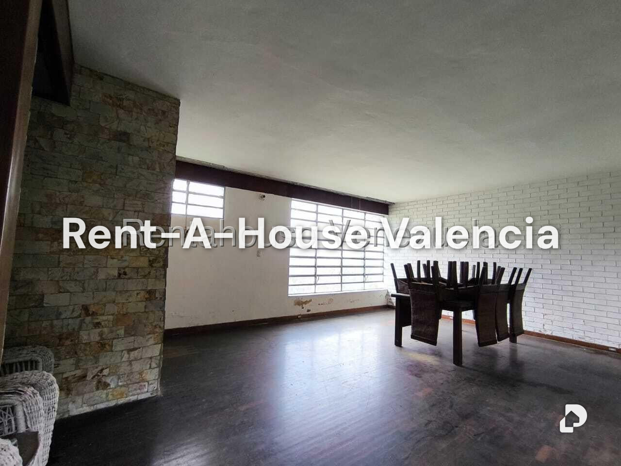 House in Los Colorados, Valencia – 2
