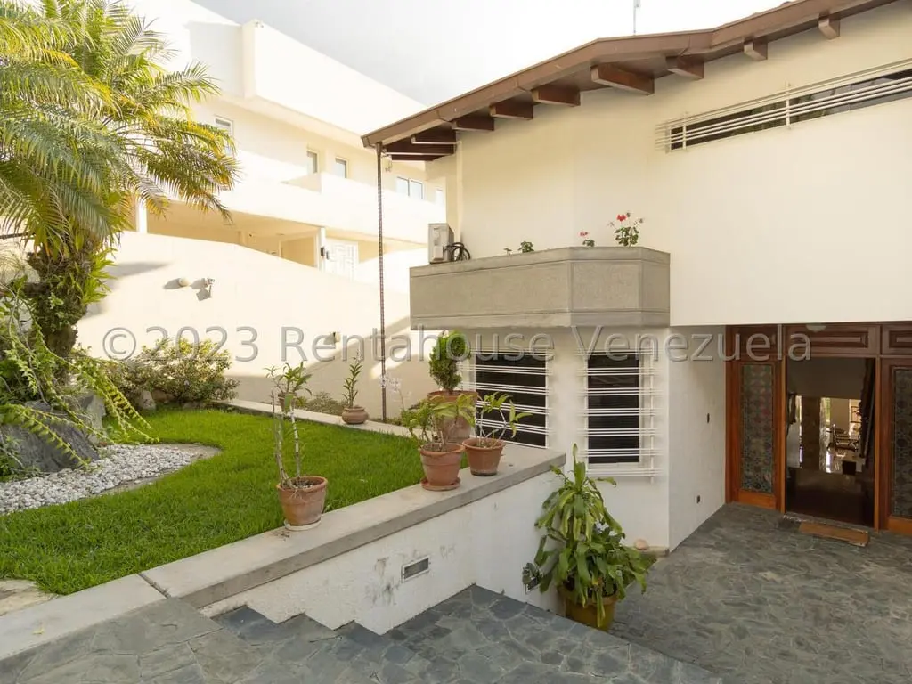 House in Colinas de Tamanaco, Caracas - 1