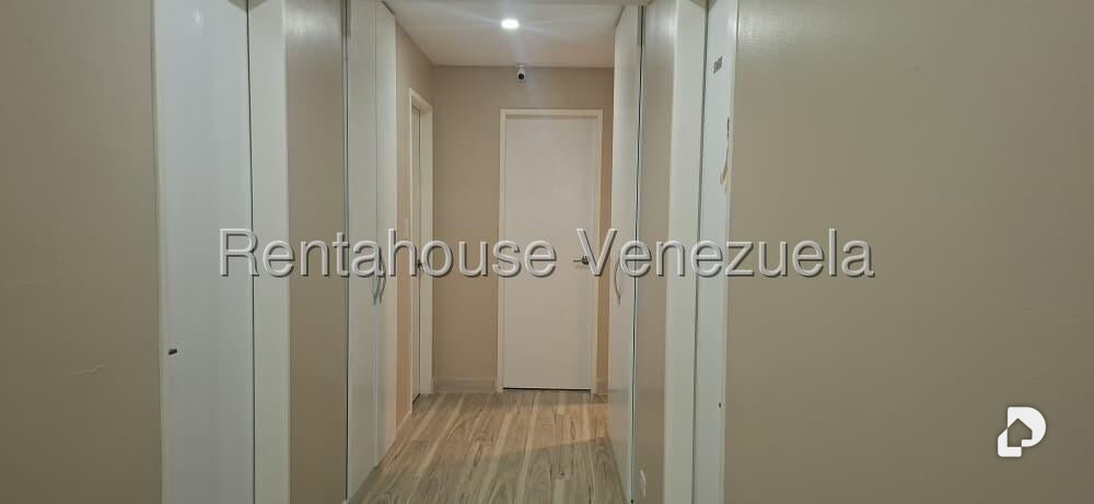 Apartamento en Colinas de Bello Monte, Caracas – 18