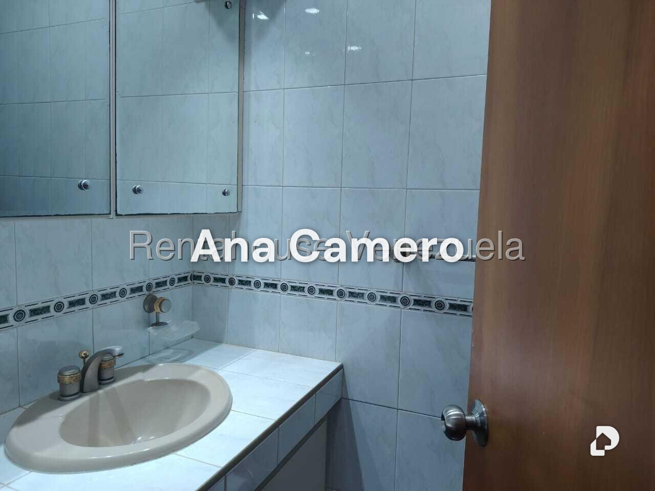 Apartamento en La Florida, Caracas – 21