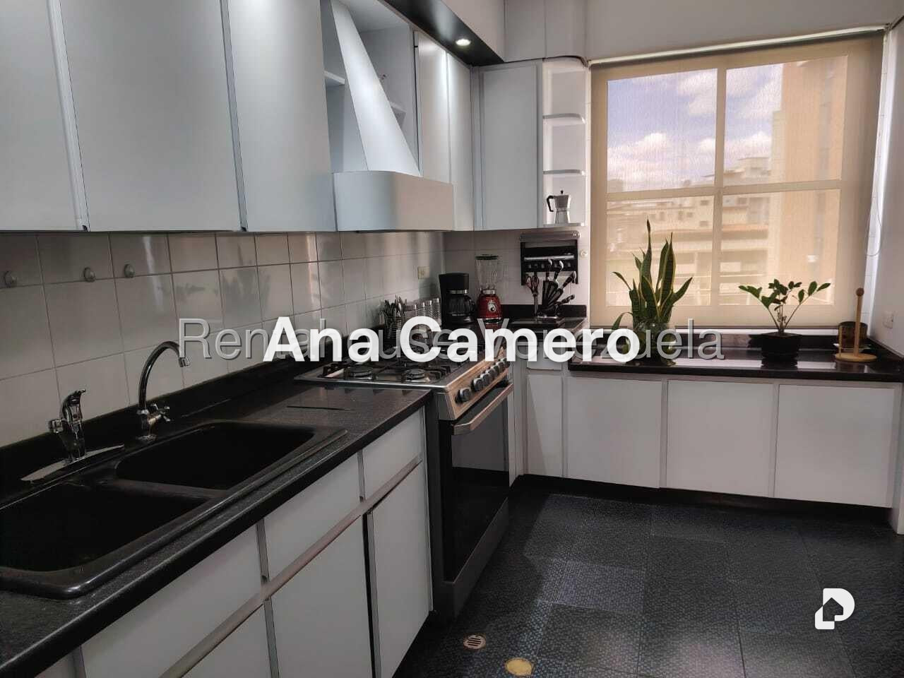 Apartamento en La Florida, Caracas – 9