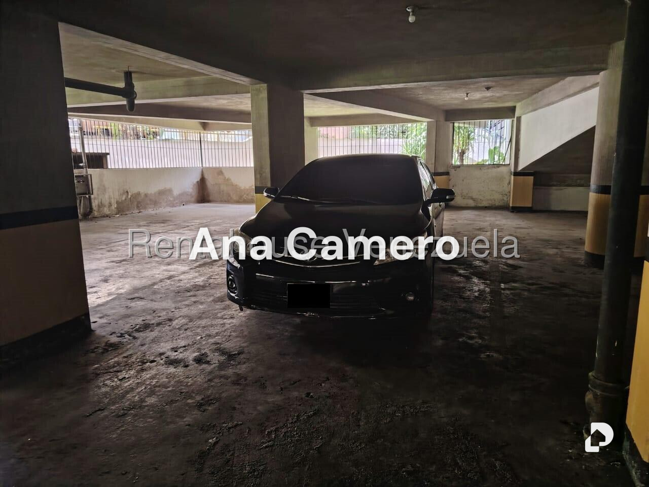 Apartamento en La Florida, Caracas – 23