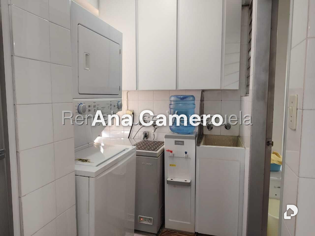 Apartamento en La Florida, Caracas – 11