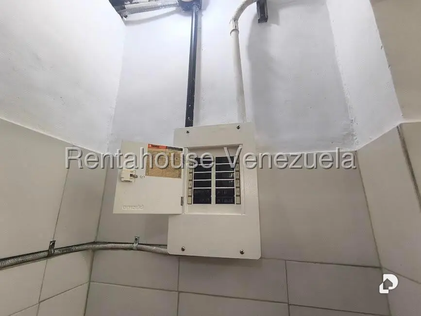Casa en San Bernardino, Caracas – 13