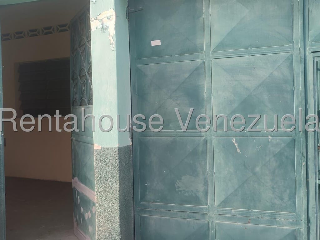 Casa en Santa Rosa, Valencia - 1