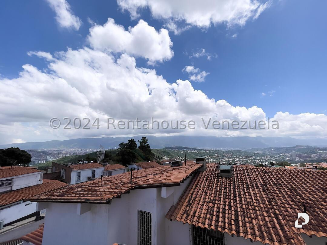 Casa en Alto Prado, Caracas – 29