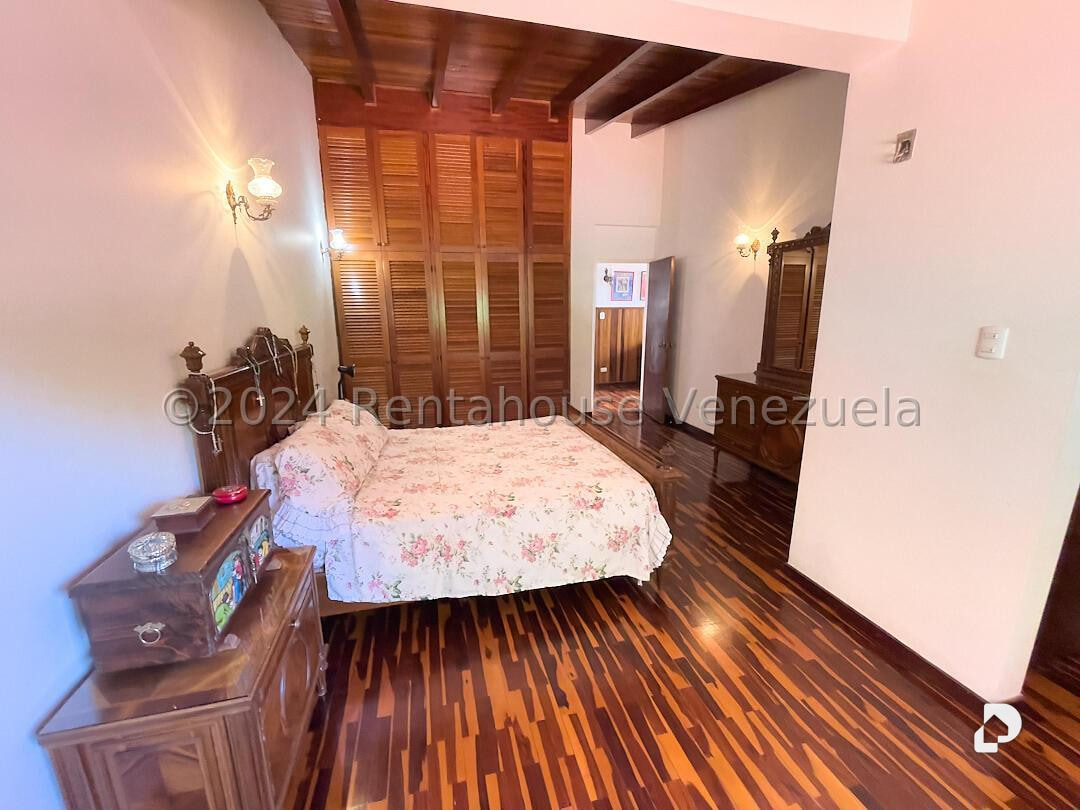 Casa en Alto Prado, Caracas – 31