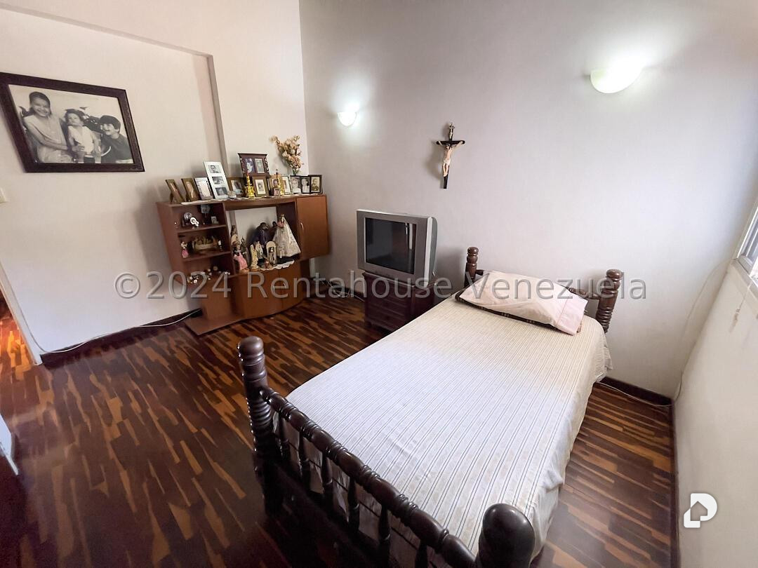 Casa en Alto Prado, Caracas – 23