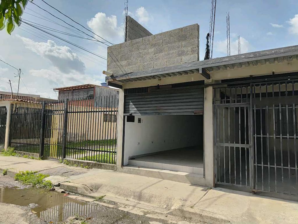 Local comercial en El Trigal, Cabudare - 1
