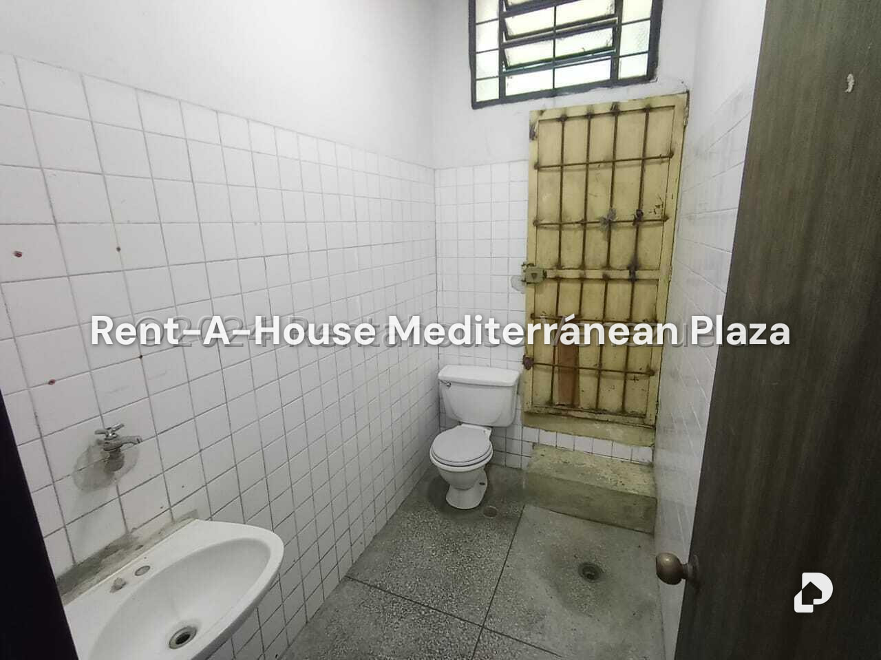 Local comercial en Güigüe – 8