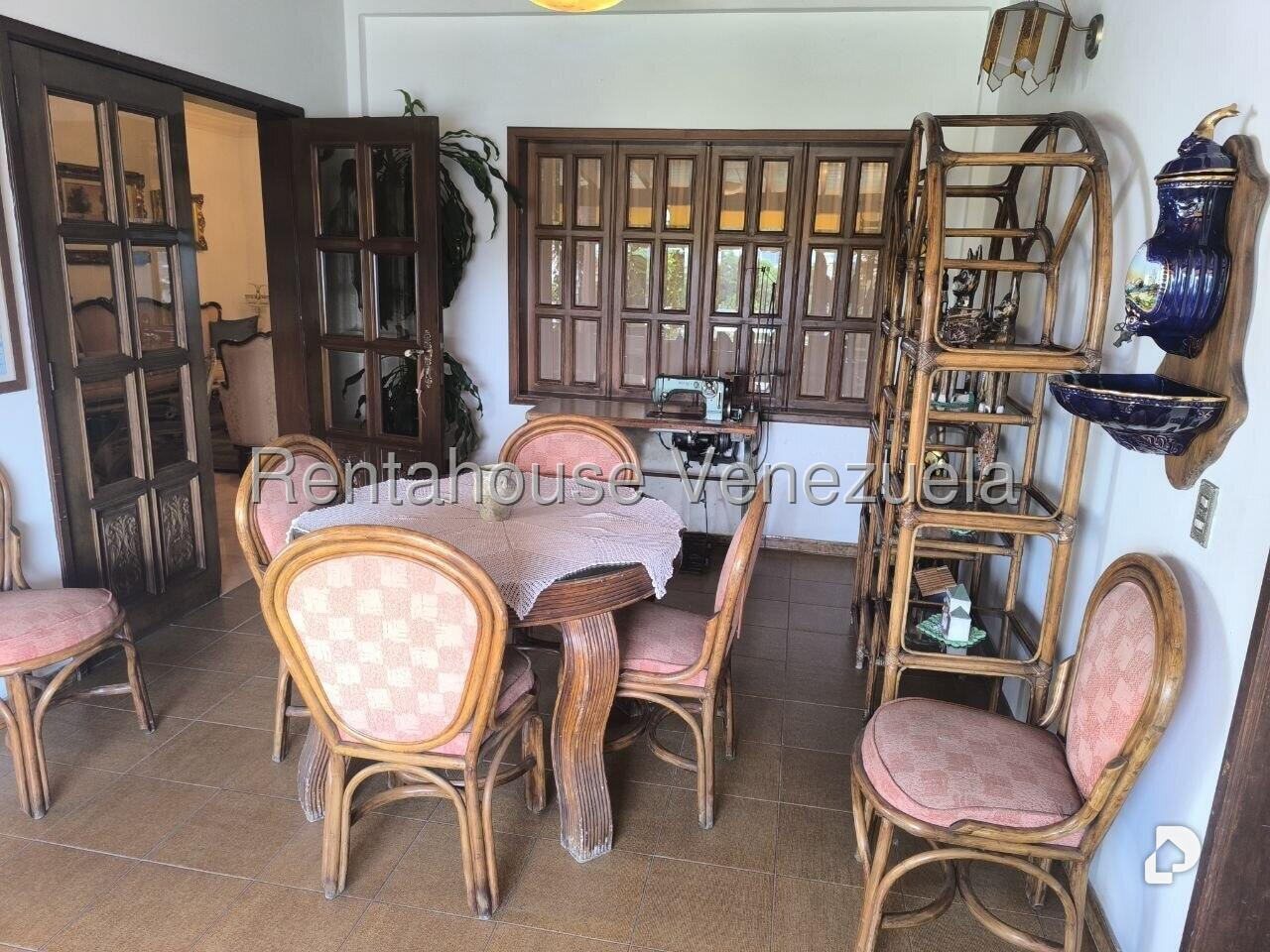 Casa en El Marqués, Caracas – 23