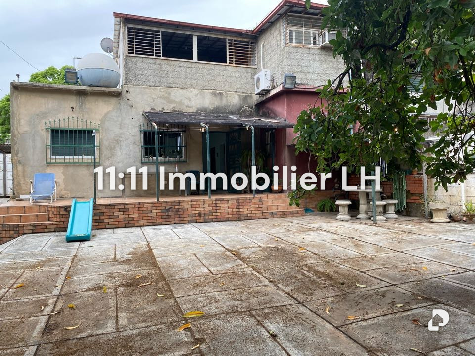 House in Los Palos Grandes, Caracas – 12
