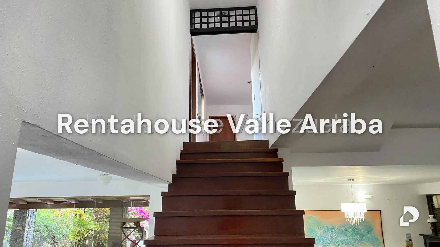 Casa en Tusmare, Caracas – 17