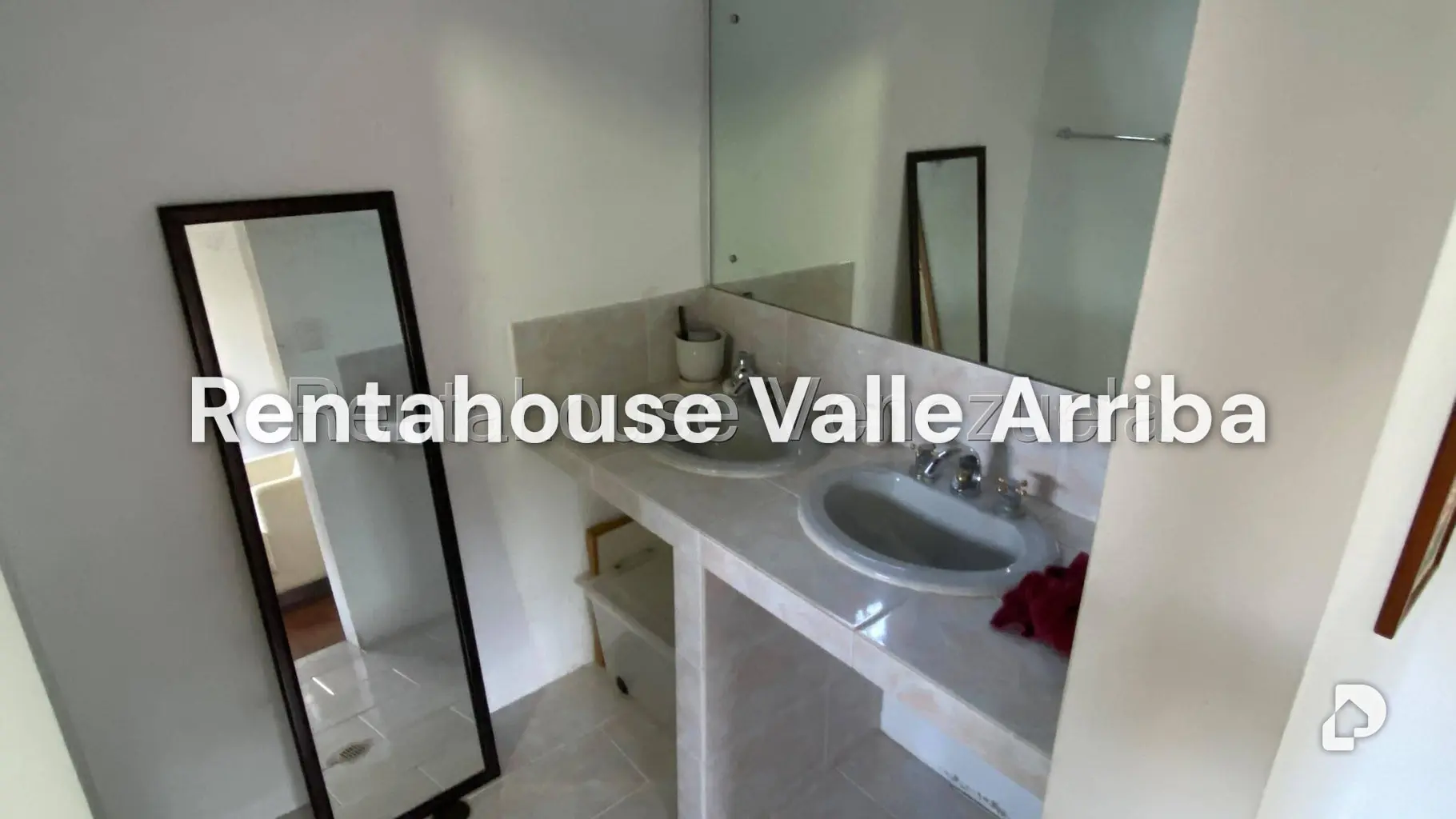 Casa en Tusmare, Caracas – 10