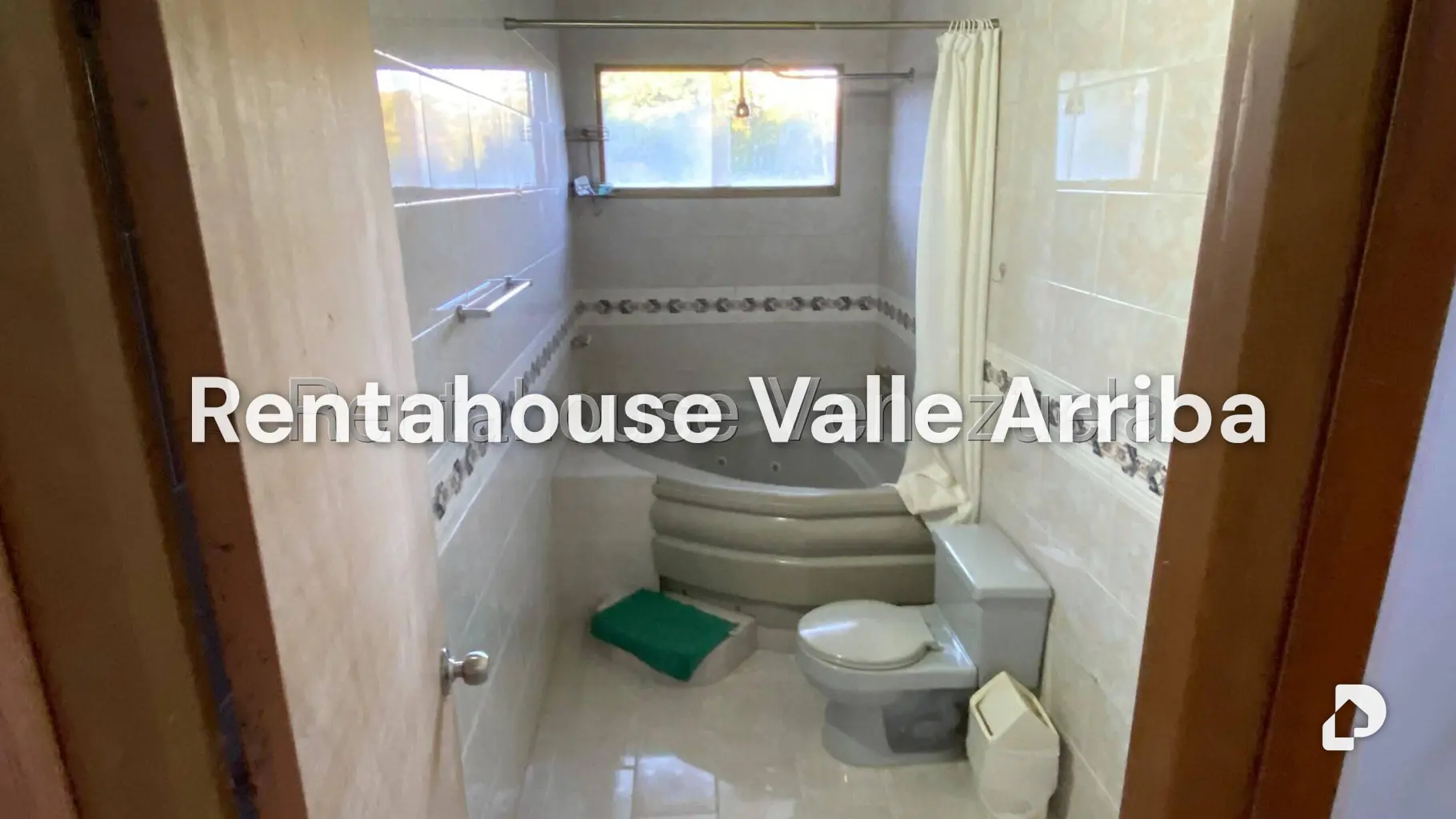 Casa en Tusmare, Caracas – 11