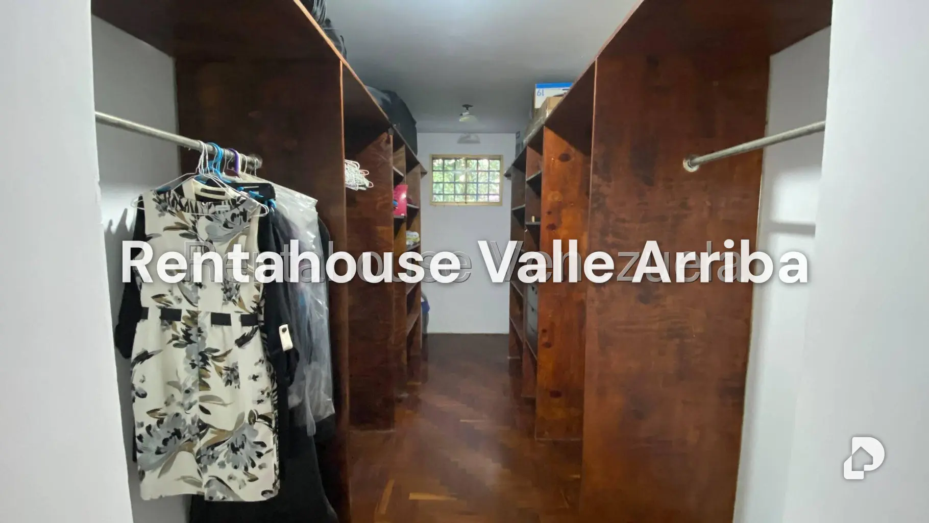 Casa en Tusmare, Caracas – 14