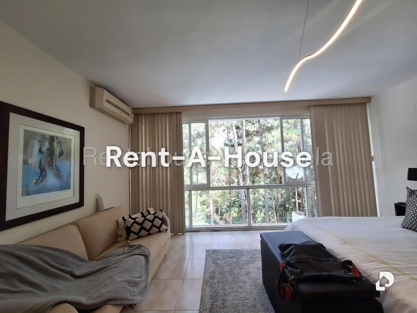 Casa en Villa Nueva Hatillo, Caracas – 26