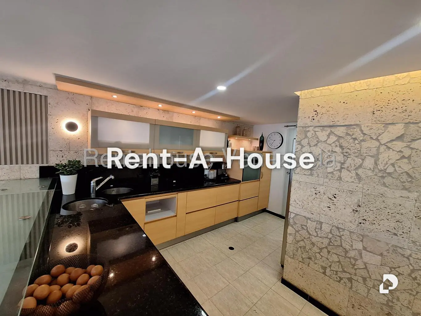 Casa en Villa Nueva Hatillo, Caracas – 15