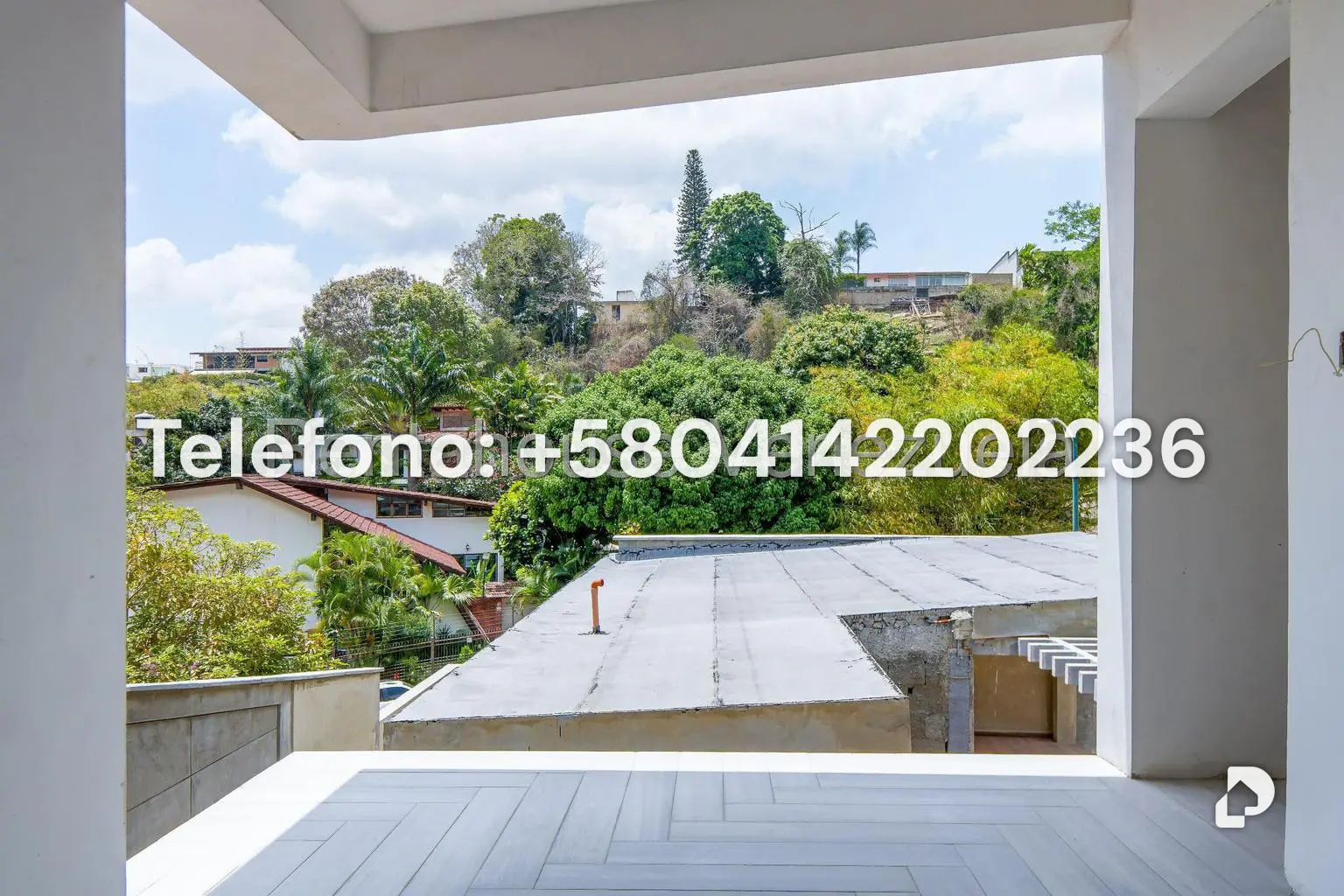 Casa en Prados del Este, Caracas – 24