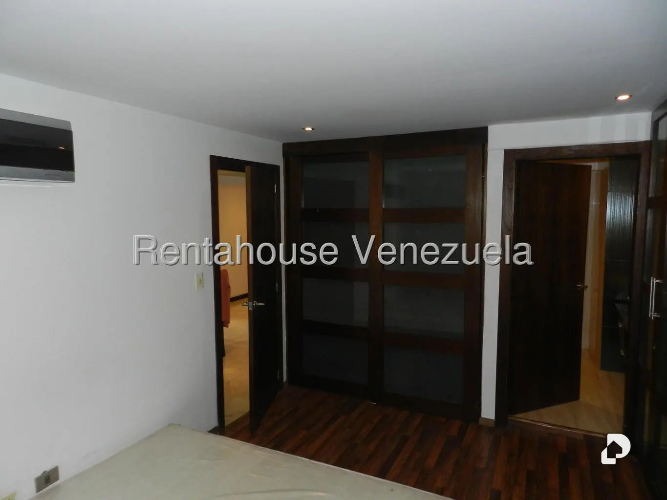 Apartamento en La Alameda, Caracas – 2