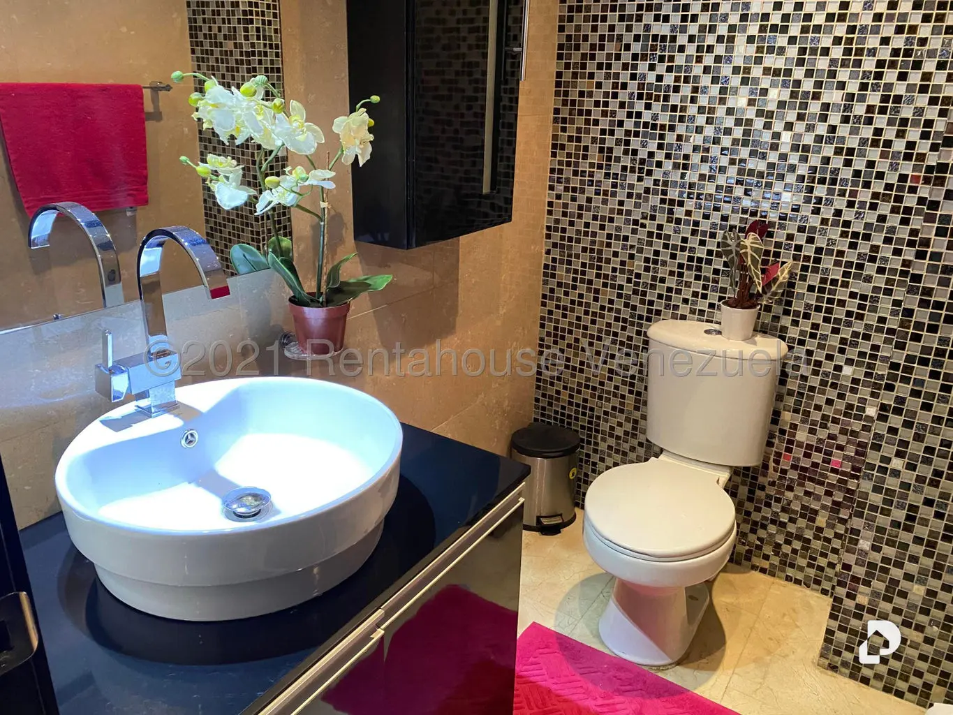 Apartamento en Los Naranjos de las Mercedes, Caracas – 18
