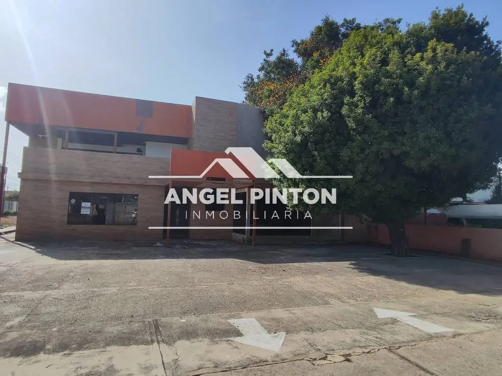 Commercial space in Maracaibo - 1