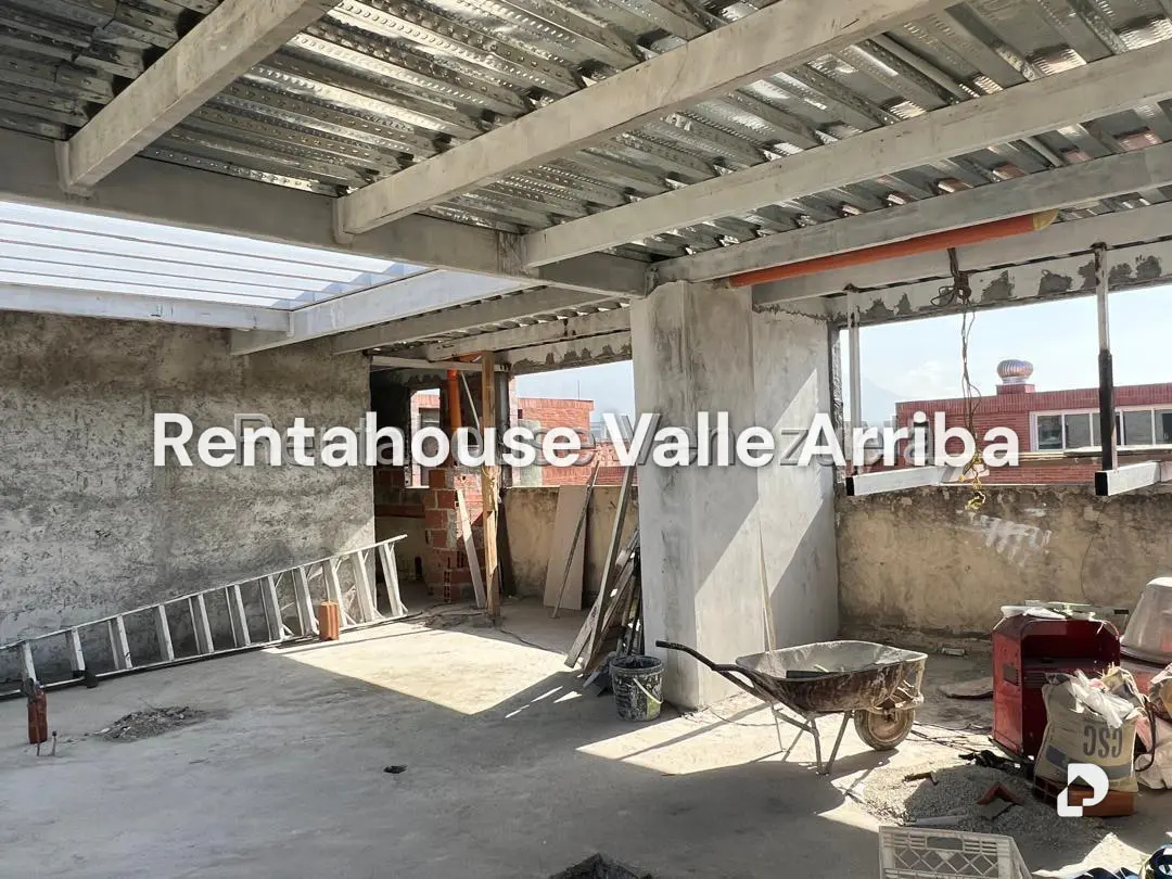 Apartamento en El Rosal, Caracas – 26