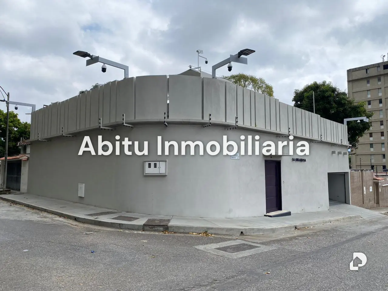 House in Sebucan, Caracas – 21