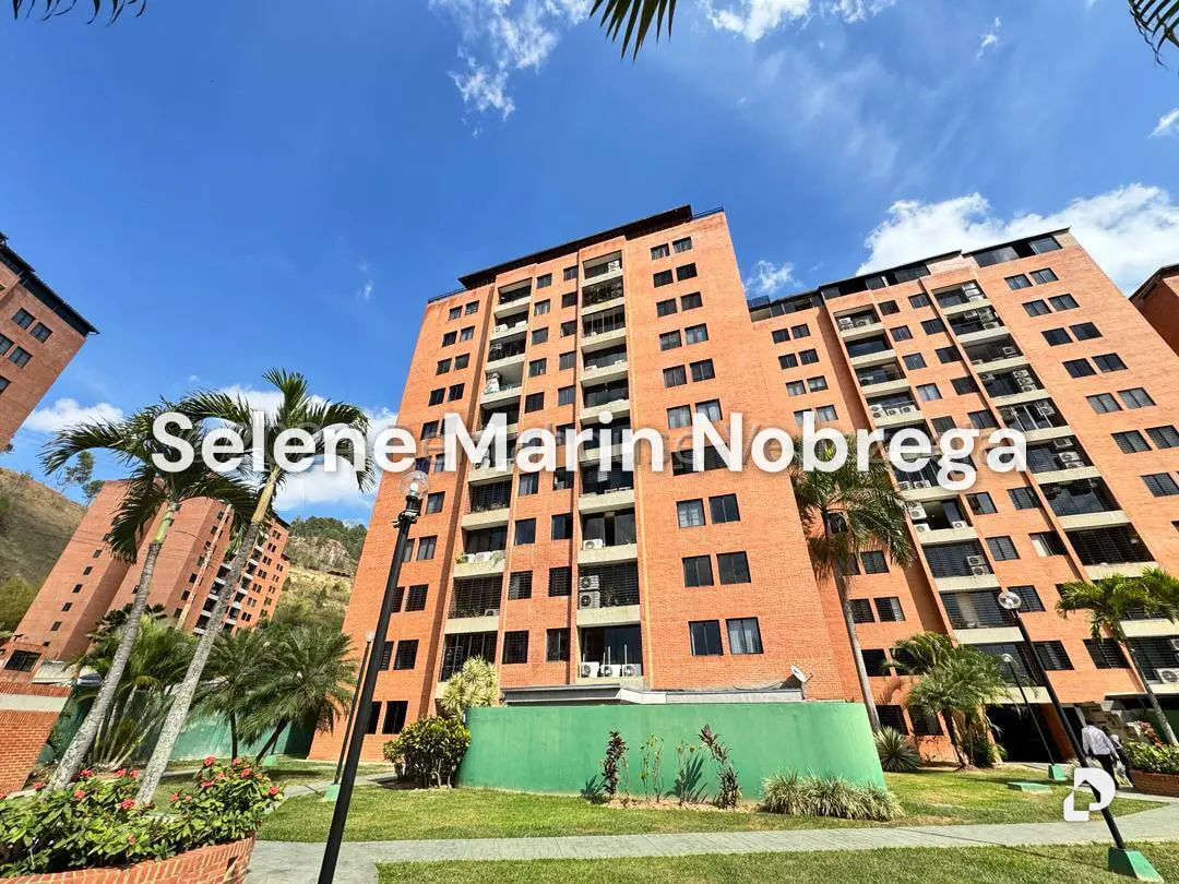 Apartamento en Colinas de La Tahona, Caracas – 1