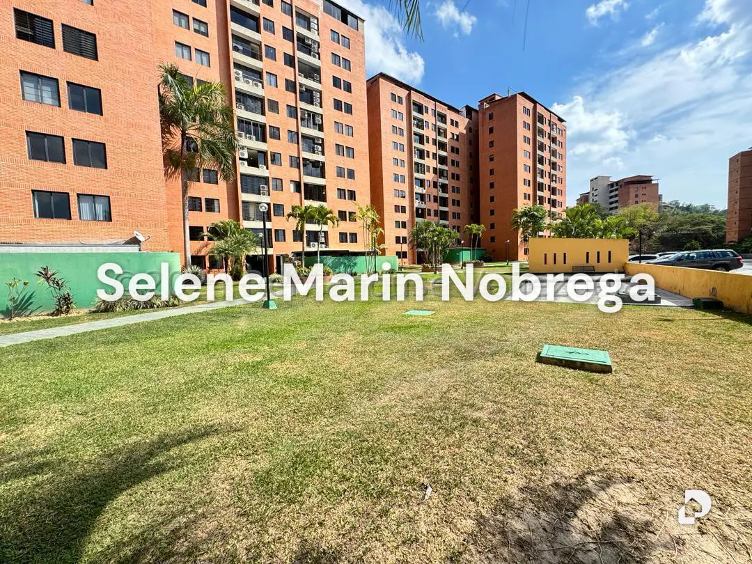 Apartamento en Colinas de La Tahona, Caracas – 2