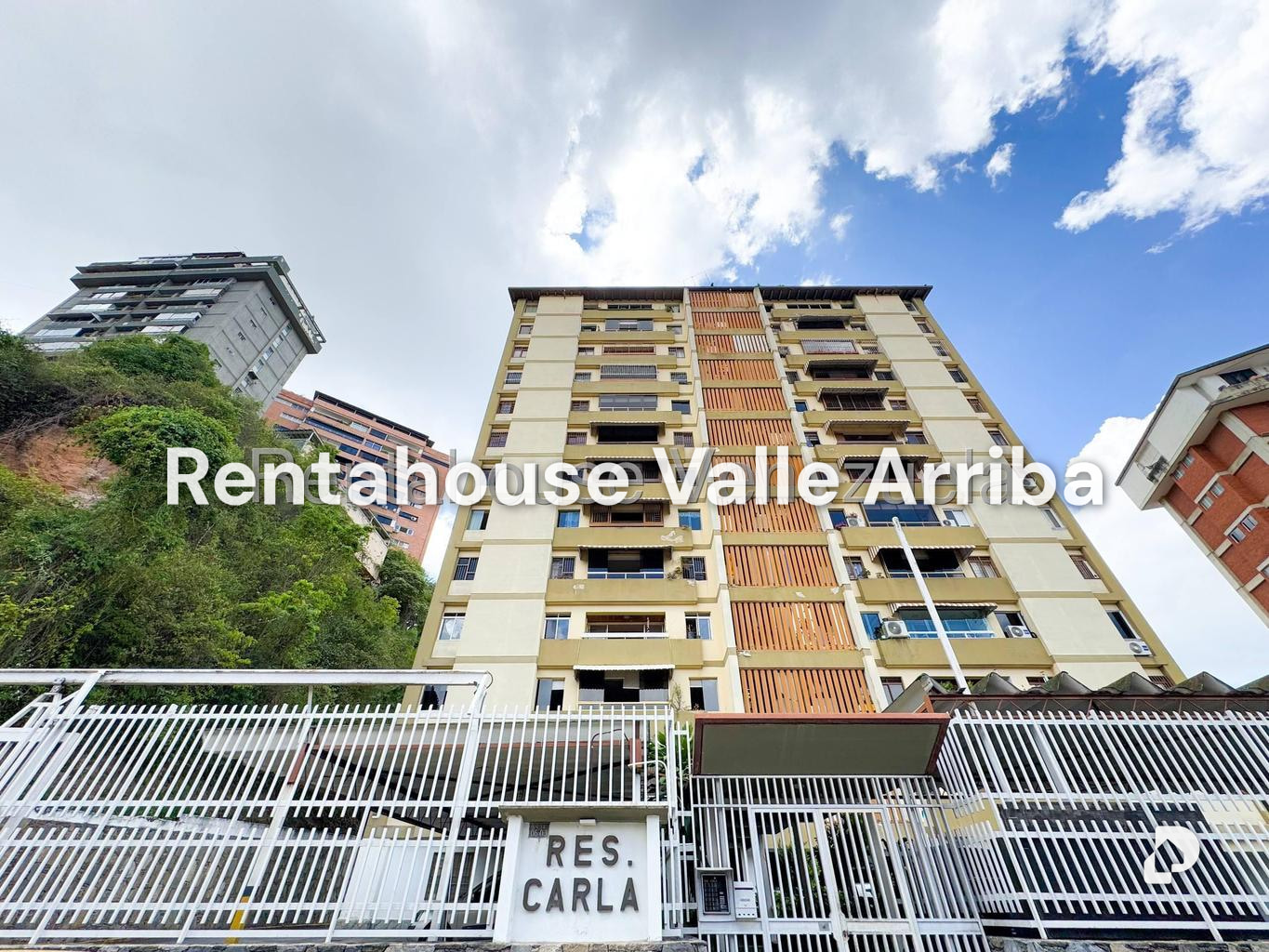 Apartamento en Colinas de Santa Mónica, Caracas – 1