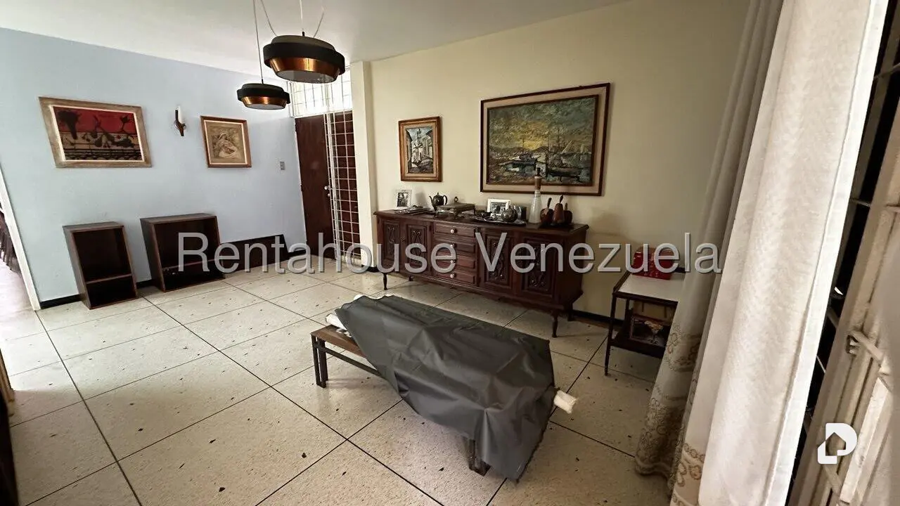 Casa en Prados del Este, Caracas – 14