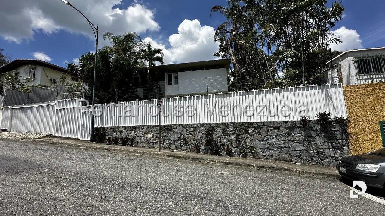 Casa en Prados del Este, Caracas – 3