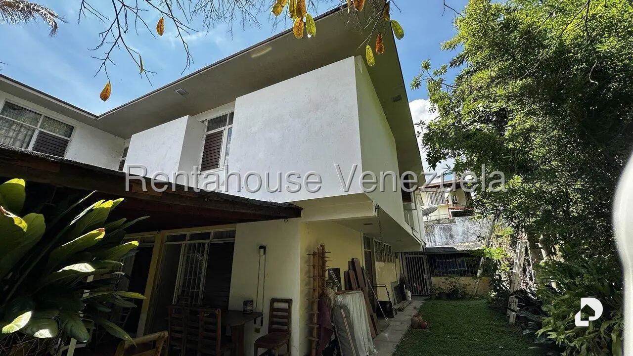 Casa en Prados del Este, Caracas – 21