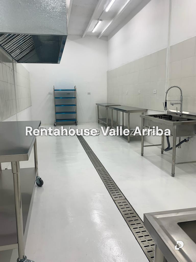 Local comercial en Los Chorros, Caracas – 3
