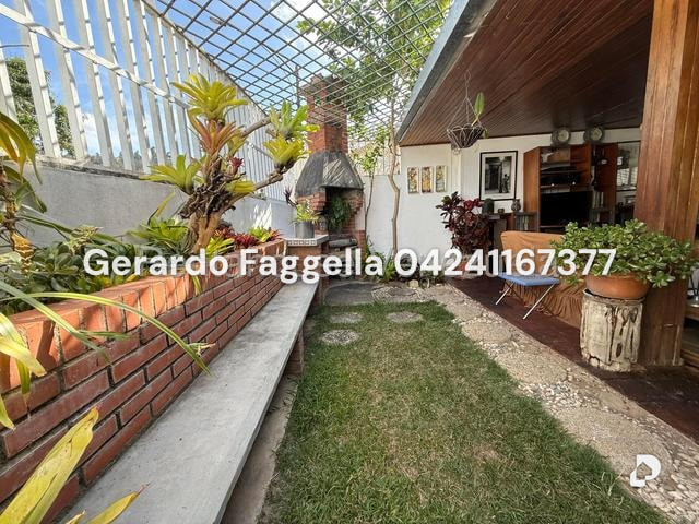 Townhouse in Santa Paula, Caracas – 16