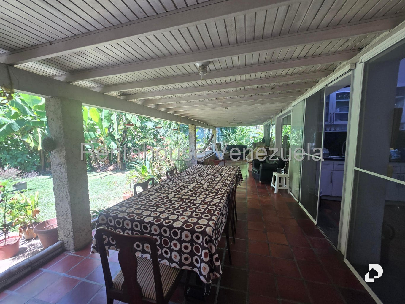 Casa en La Floresta, Caracas – 11