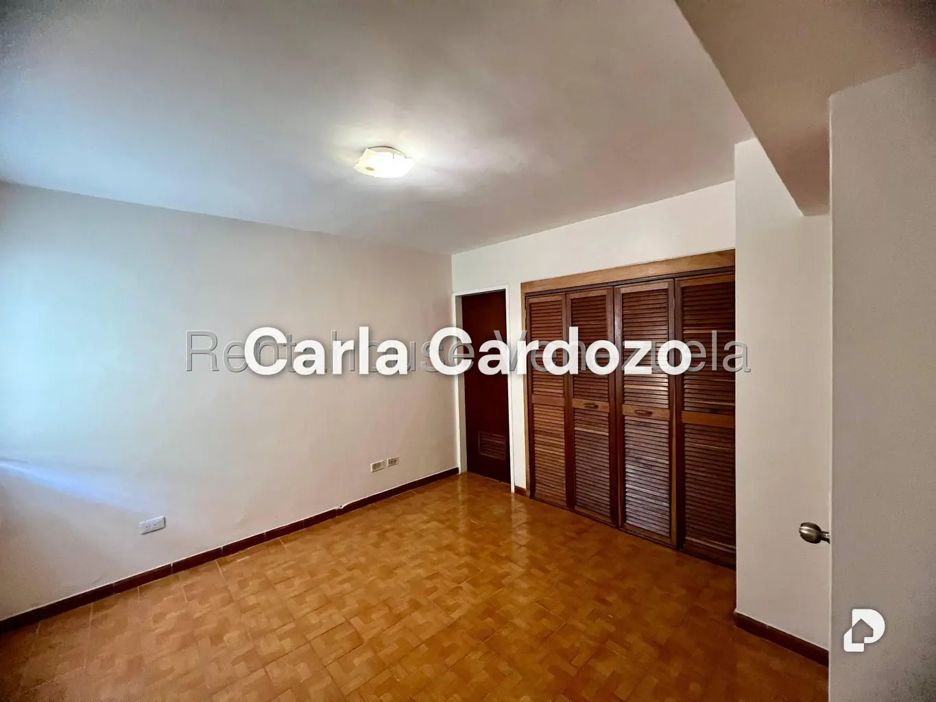 Apartamento en El Paraíso, Caracas – 24