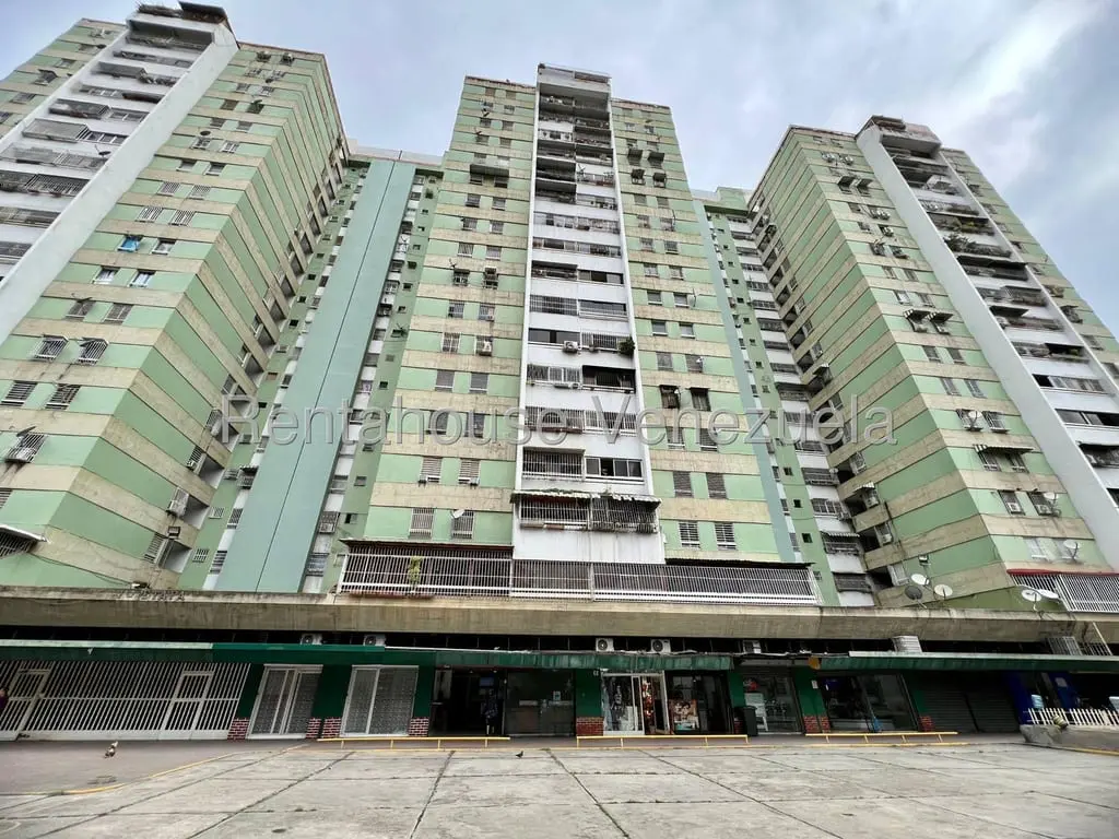 Apartamento en El Paraíso, Caracas - 1