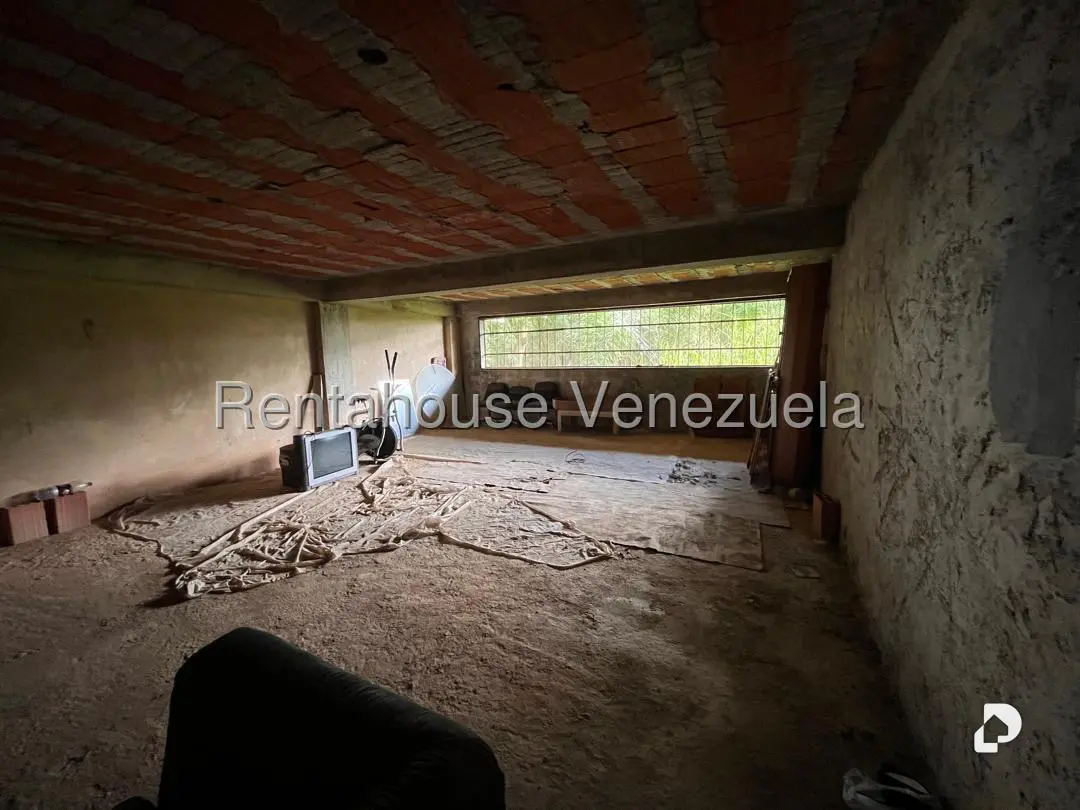 Apartamento en Urb. Miranda, Caracas – 22