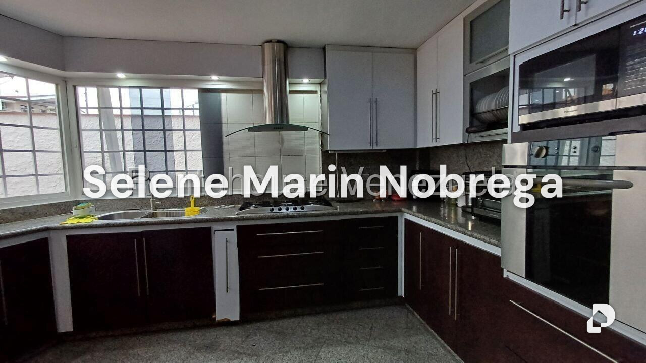 Casa en Prados del Este, Caracas – 10