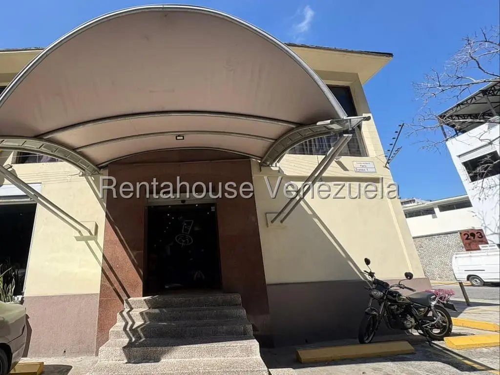 Local comercial en La California Norte, Caracas - 1