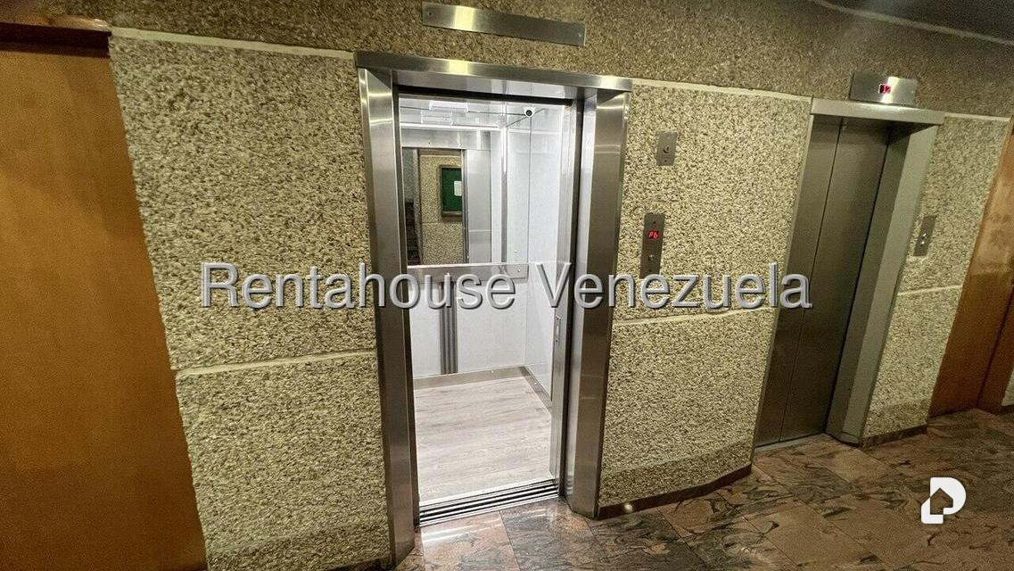 Oficina en Horizonte, Caracas – 2