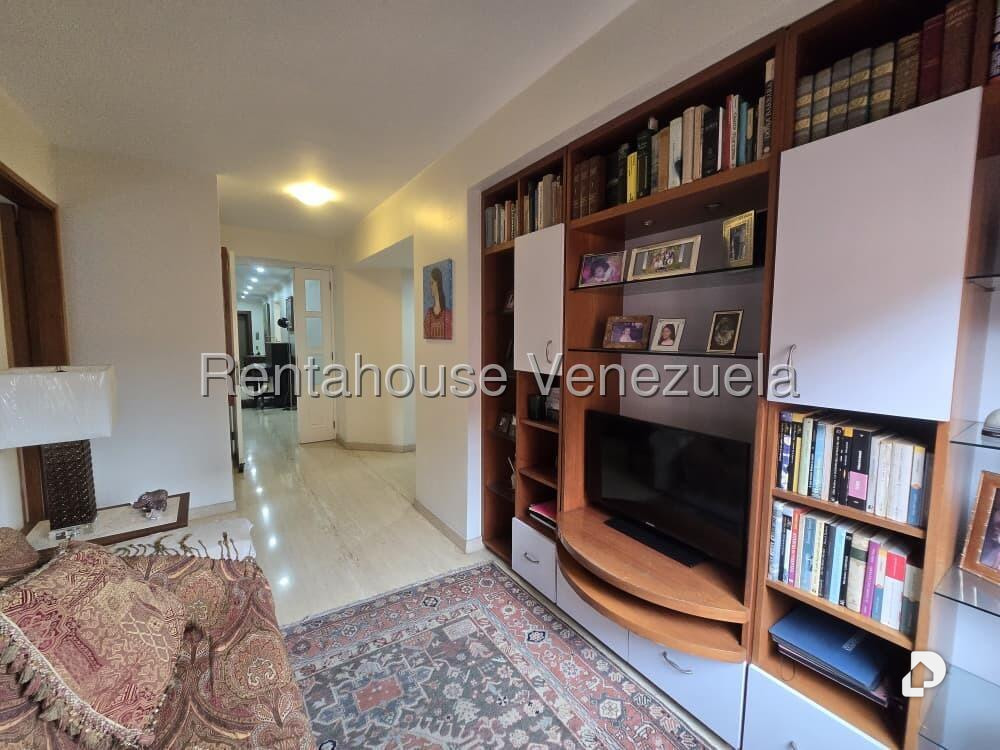 Apartamento en Campo Alegre, Caracas – 16